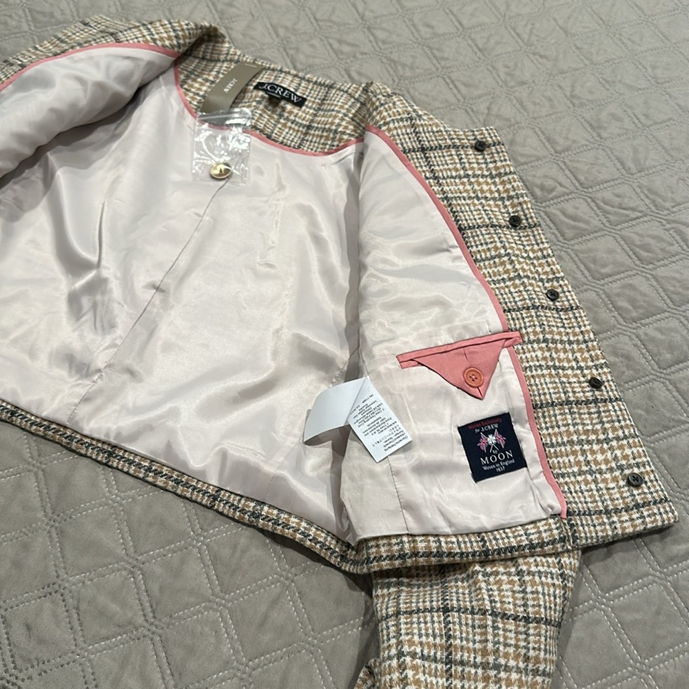 J.Crew Louisa lady jacket in plaid English wool. - Picture 11 of 12